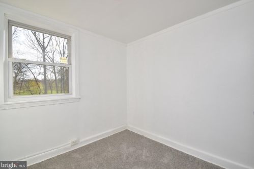 1911 Prospect Rd, Wilmington DE  19805-4120 exterior