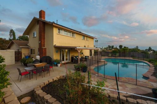 8530 Harwell Dr, San Diego CA  92119-1917 exterior