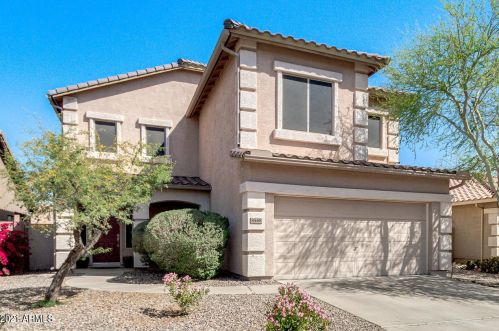 8548 Sonora St, Tolleson, AZ 85353-8826