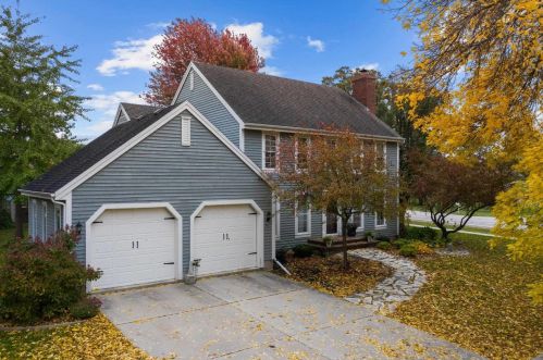867 Ellen Ln, Fond Du Lac, WI 54935-6216