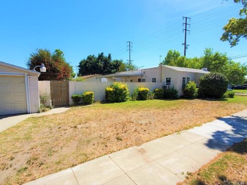 5107 Lincoln Ave, Chino CA 91710-4137 exterior