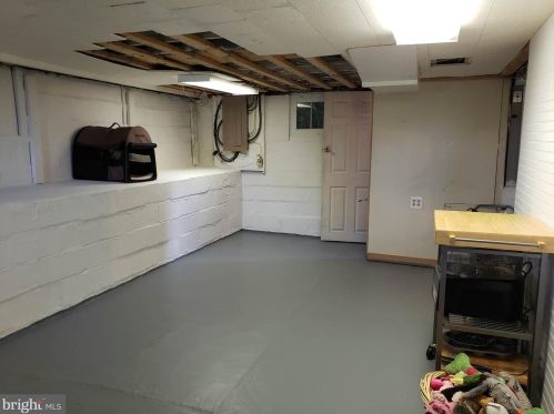 101 Wyoming Ave, Dover DE  19904-6914 exterior