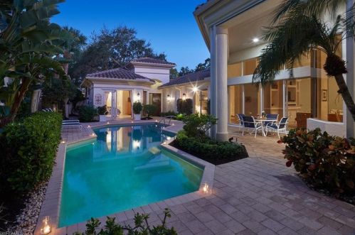 1285 Grand Isle Ct, Naples, FL 34108-3321