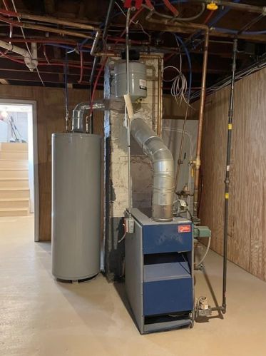 11 La Salle Dr, Providence RI  02908-2208 exterior