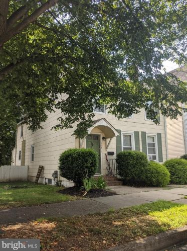 105 American Ave, Dover, DE 19901-3803