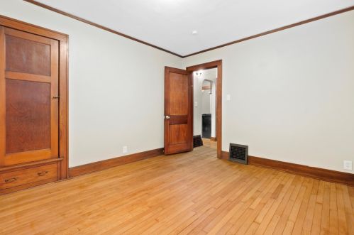 1345 57th St, Milwaukee WI  53214-3430 exterior