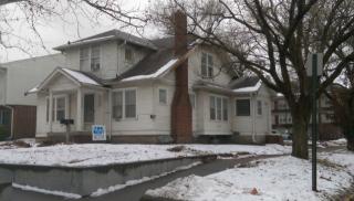 1100 Kearney St, Manhattan KS  66502-1694 exterior