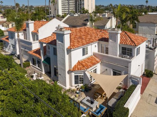 4887 Bayard St, San Diego, CA 92109-2525