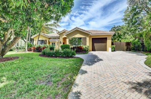 505 12th St, Delray Beach, FL 33444-2977