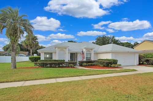 104 Ridge Rd, Lake Mary, FL 32746-2712