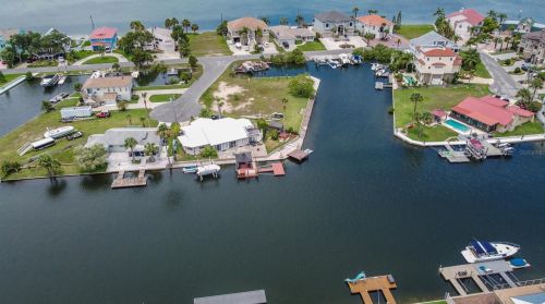 3325 Gulf Winds Cir, Brooksville FL  34607-3027 exterior