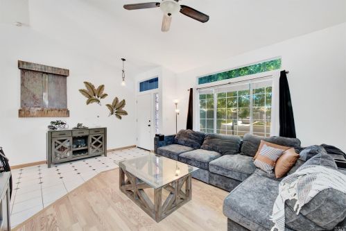 625 Evans Rd, Liberty Farms CA  95620-4272 exterior