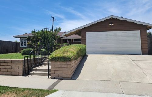 12015 Grayling Ave, Whittier, CA 90604-4119