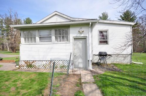 1228 Blue Hills Ave, Bloomfield, CT 06002-1929