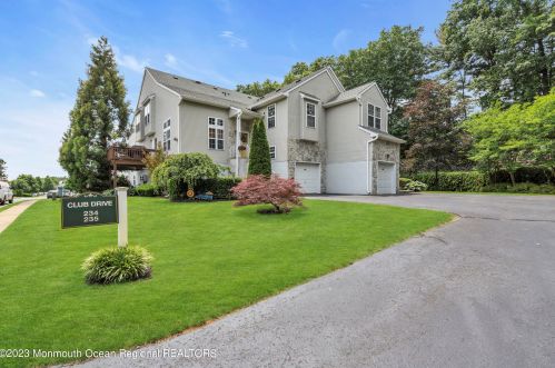 234 Club Dr, Belmar, NJ 07719-9451