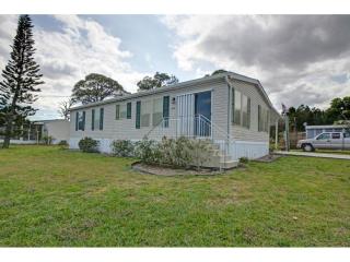12925 Old Dixie Hwy, Sebastian, FL 32958-3860