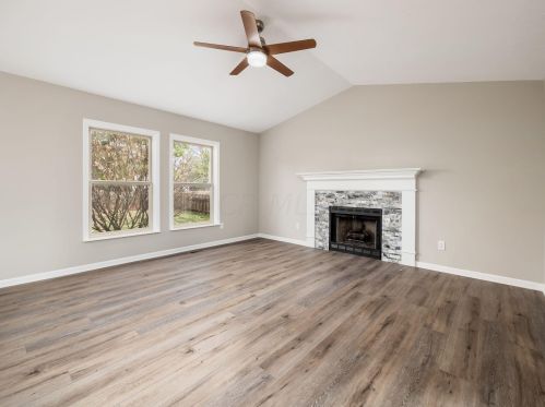 231 Stonemast Loop, Pataskala OH  43062-7322 exterior