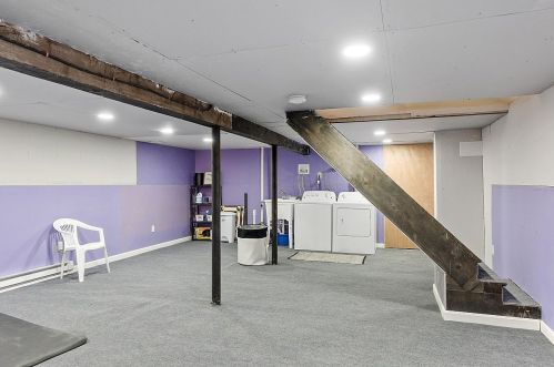 179 Main St, Salem NH  03079-1830 exterior