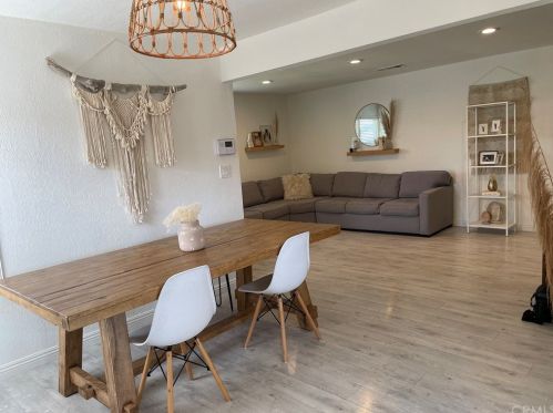 5552 Western Ave, Buena Park, CA 90621-1929