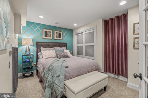 224 Shelly Dr, Collegeville PA  19426-2667 exterior