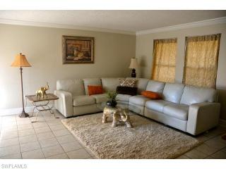 10457 7th St, Naples FL  34108-3250 exterior