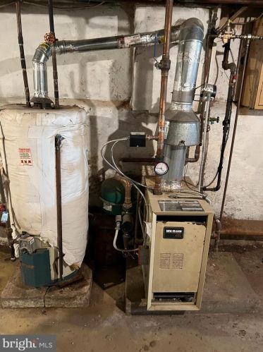 1223 Jackson St, Camden NJ  08104-3525 exterior