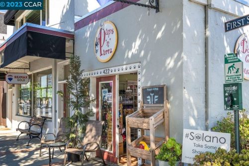 296 1 St, Benicia CA 94510-3553 exterior