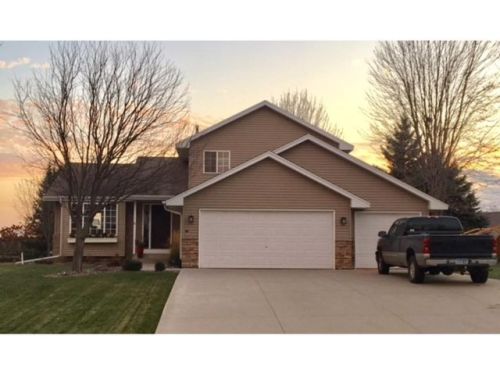 12185 Walnut Dr, Otsego, MN 55374-4512