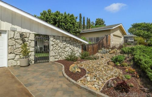 7691 Golfcrest Dr, San Diego, CA 92119-1227