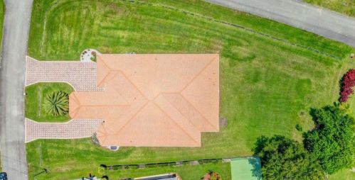 160 Saratoga Ave, Fort Pierce FL  34953-5974 exterior