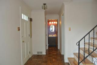 225 Haugh Dr, Pittsburgh PA  15237-5632 exterior