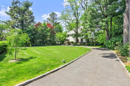 33 Greenacres Ave, Scarsdale, NY 10583-1413
