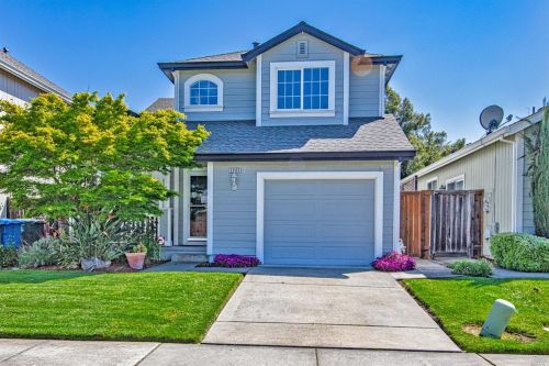 2006 Red Oak Cir, Santa Rosa, CA 95403-6903
