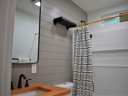 6255 Primrose Dr, La Mesa CA  91942-4030 exterior