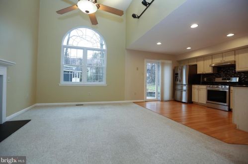 209 Pennford Pl, Boothwyn, PA 19060-2407