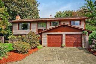 25648 46th Ave, Kent, WA 98032-9713