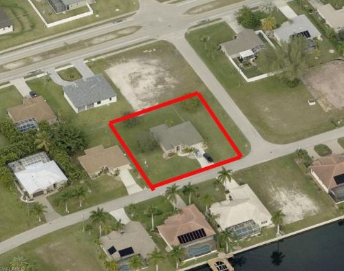 2915 30th St, Cape Coral, FL 33914-4741