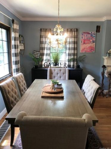21 Linden Pl, Middletown NY  10940-4803 exterior