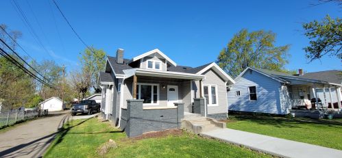 313 Worley St, Washington Ch, OH 43160-2136