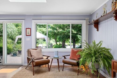 5 Augusta Pl, White Plains NY  10603-1901 exterior