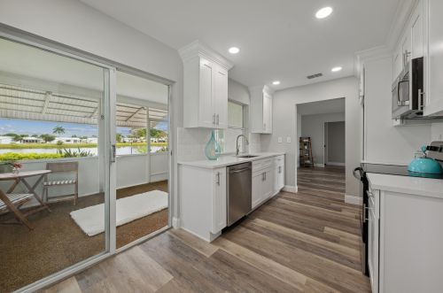 1901 Roma Way, Boynton Beach FL  33426-6503 exterior