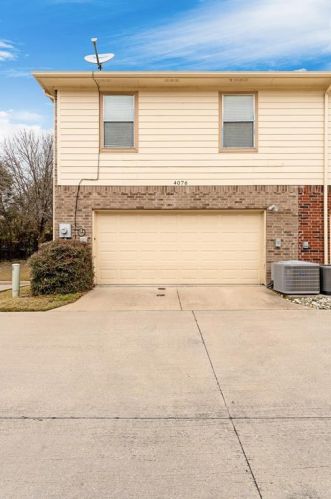 4076 Kyndra Cir, Richardson TX  75082-2762 exterior