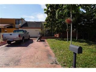 12420 18th Ter, Miami, FL 33175-7715