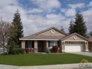 3514 Apex Ct, Bakersfield, CA 93312-6523