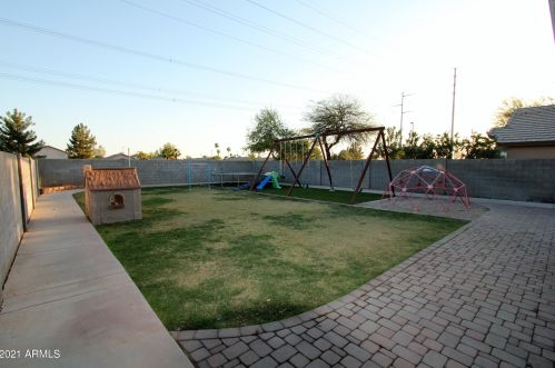 3911 Campbell Ave, Gilbert AZ 85234-3201 exterior