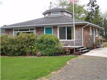 6800 Capt Gray Dr, Ilwaco, WA 98624-9066