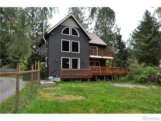 5623 14th Ave, Marysville, WA 98271-7326