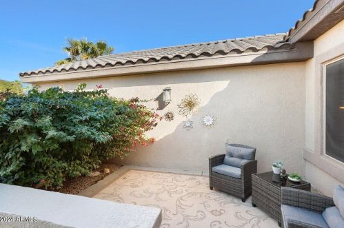15527 Big Sky Dr, Sun City, AZ 85374-4752