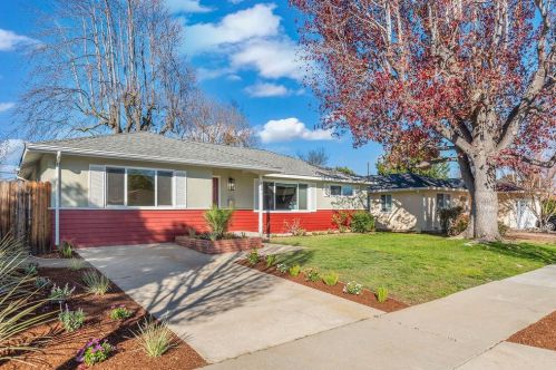899 Hazelnut Ct, Sunnyvale, CA 94087-1663