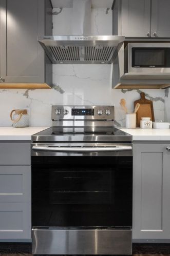 825 3rd Ave, San Bruno CA  94066-3211 exterior